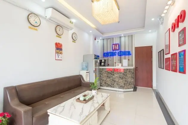 OYO 196 Sweet Hotel - Lobi