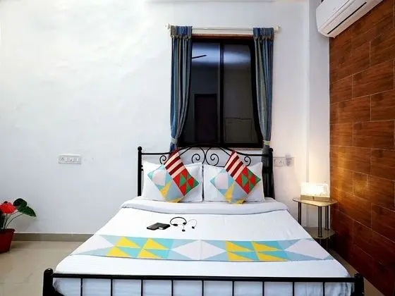 OYO 19625 Home Alluring 2BHK Karla Caves - Oda