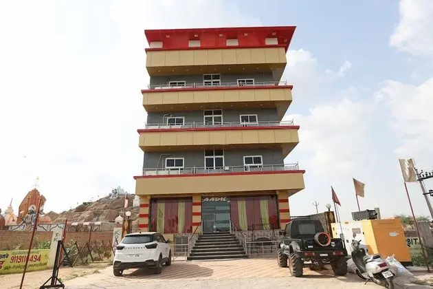 OYO 19696 Hotel Rbk Palace And Restaurant - Dış Mekan
