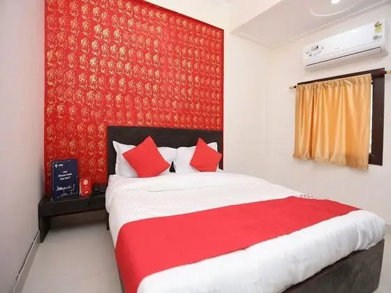 OYO 19802 Hotel Anant Plaza