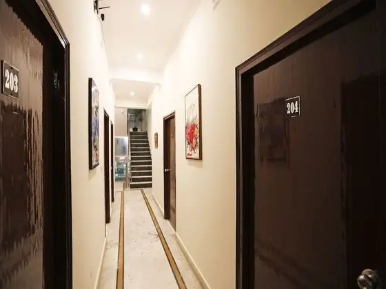 OYO 19820 Hotel Aanandan Residency - Lobi