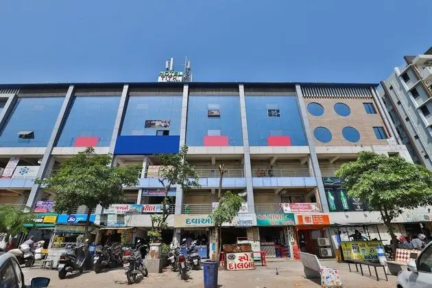 OYO 19842 Hotel Rudraksh Inn