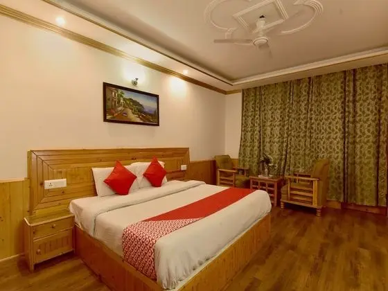 OYO 19872 Hotel Rock Villa