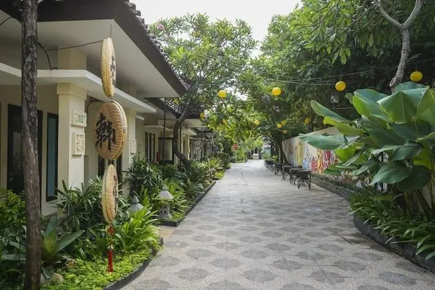 OYO 1992 China Town Hotel Bali