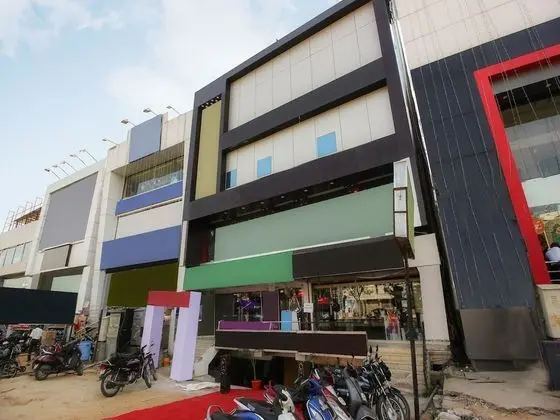 OYO 19927 Sri Balaji Lodge