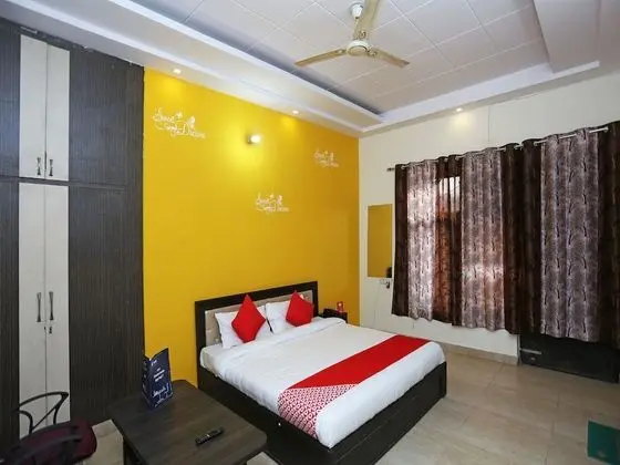 OYO 19966 Angel Pink Residency