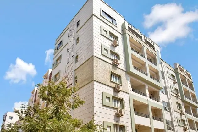 OYO 20009 SilverKey Gachibowli - Dış Mekan