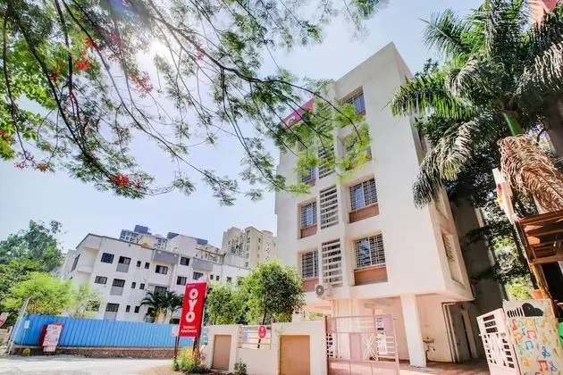 OYO 20023 SilverKey Balewadi