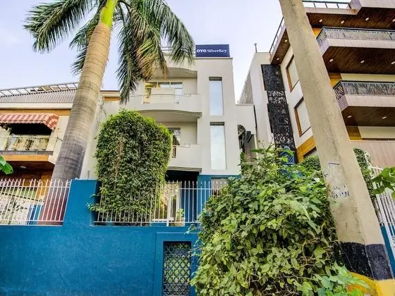 OYO 20036 SilverKey Akash Neem Marg