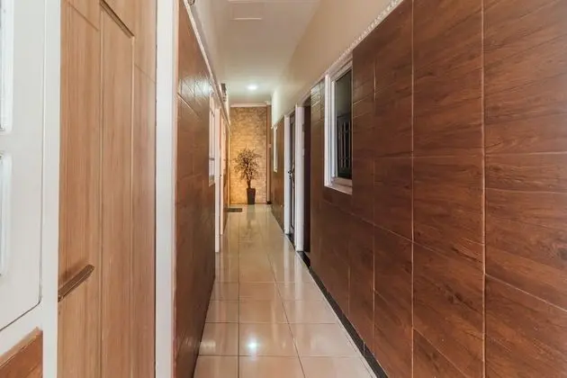 OYO 2010 Satria Guest House - İç Mekan