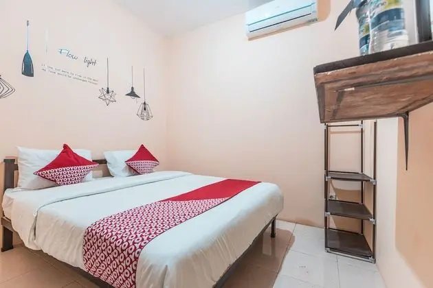 OYO 2034 Eden Guest House