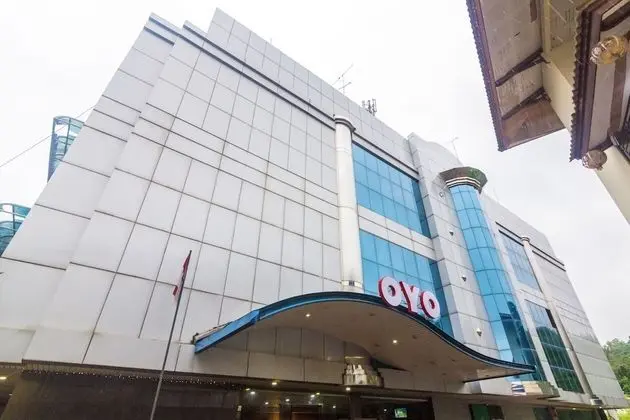 OYO 2065 Holly Sentosa Hotel - Dış Mekan