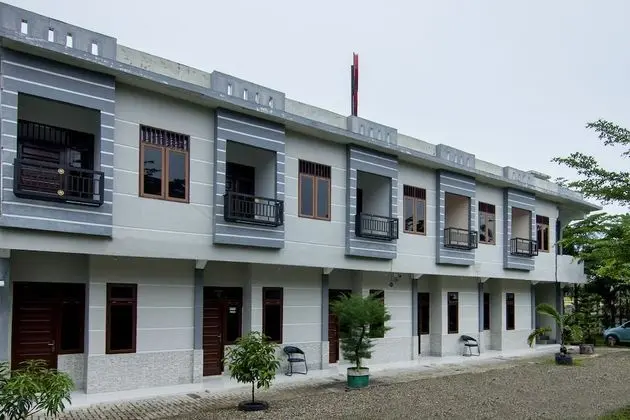 OYO 2069 Wisma Syariah Kampung Baru - Dış Mekan