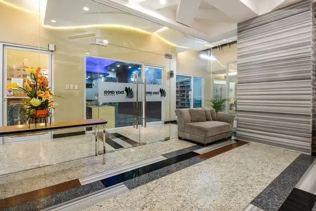 OYO 207 Bay Area Suites