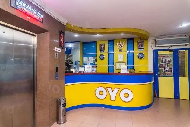 OYO 2097 Hotel Laksana Inn - Lobi