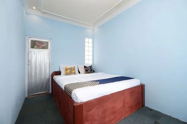 OYO 2112 Homestay Lestari Dieng - Oda