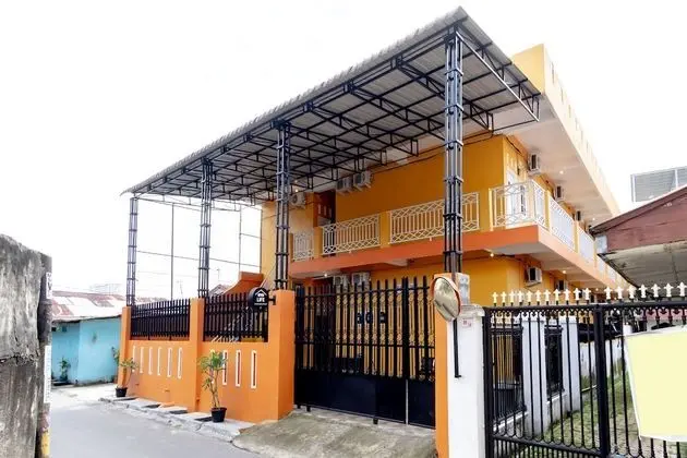 OYO 2158 Arista Residence Syariah