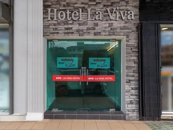 OYO 216 La Viva Hotel