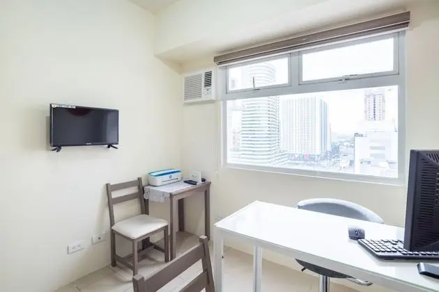 OYO 216 Urban Deca Tower Mandaluyong - Lobi