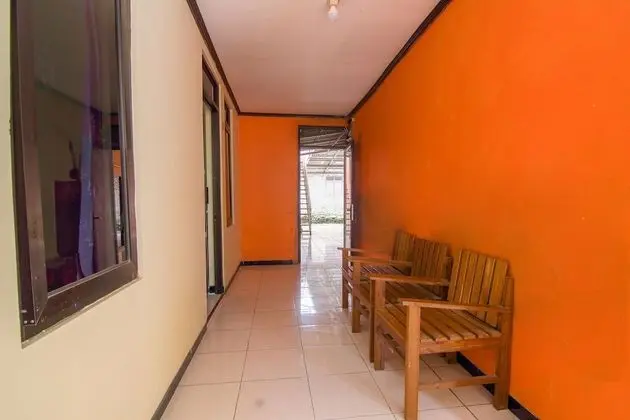 OYO 2162 Pondok Wisata Sri Widodo - İç Mekan