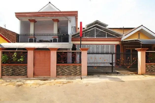 OYO 2176 Amanah Syariah Residence