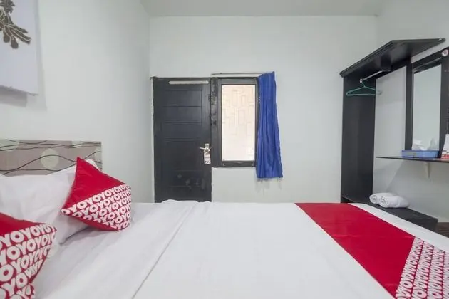 OYO 2187 Hm Guest House - Oda