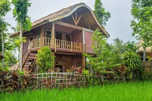 OYO 2196 Edriyan Bungalow