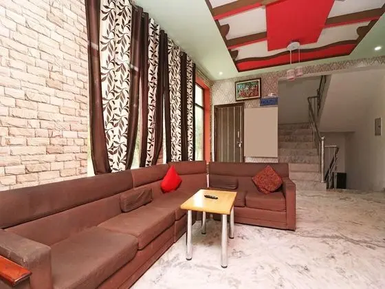 OYO 22015 Hotel Lakshya Palace - Lobi
