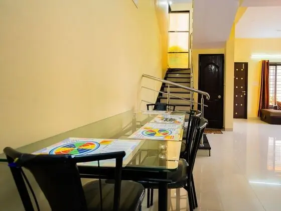 OYO 22027 Home Graceful 3BHK Lonavala - Oda Düzeni
