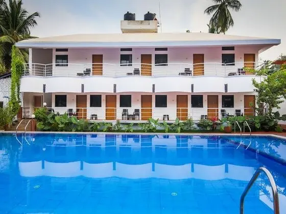 OYO 22056 Arambol Plaza Beach Resort