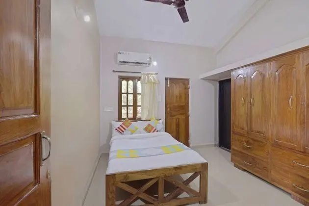 OYO 22108 Home Field View 2BHK Majorda - Oda