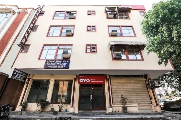 OYO 22135 Hotel Kanishka Palace