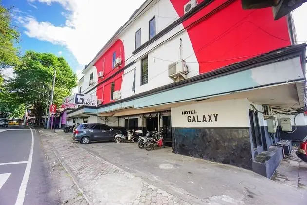 OYO 2217 Galaxy Hotel - Dış Mekan