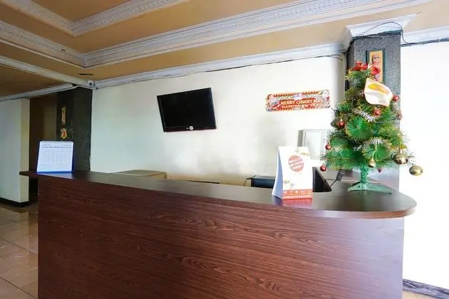 OYO 2217 Galaxy Hotel - Lobi