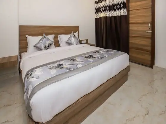 OYO 22235 Hotel Ryan Residency