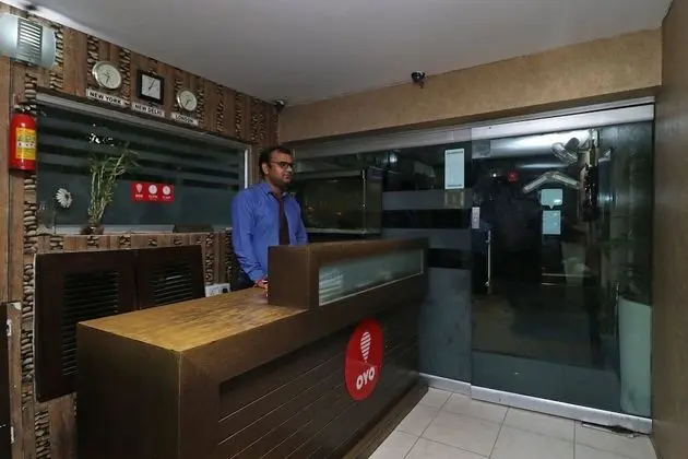 OYO 2227 Hotel Chalet - Lobi