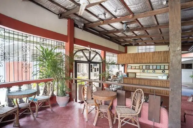 OYO 223 Marquis Hotel & Restaurant - Lobi