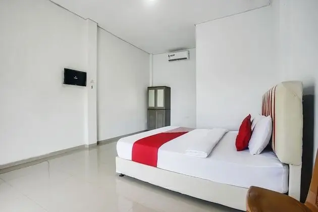 OYO 2246 Anjung Bang Oking Hotel - Oda