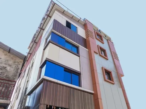 OYO 22571 Hotel Sarathi