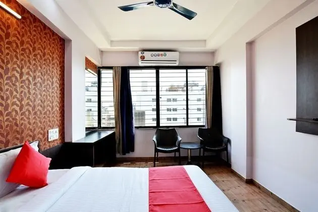 OYO 22643 Hotel Majestic Deluxe Lodging - Oda