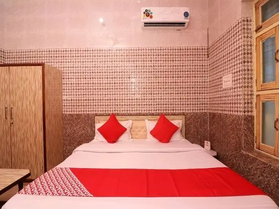 OYO 22646 Jyoti Hotel