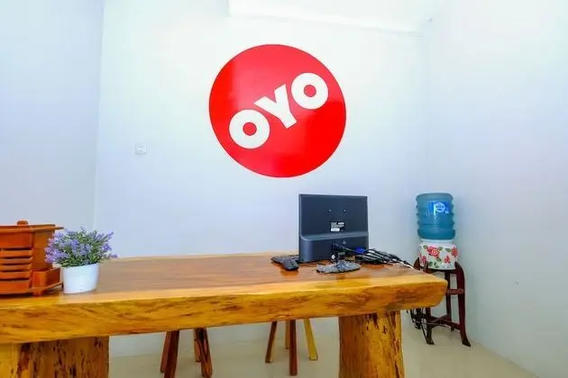 OYO 2284 Grand Villa Meninting - Lobi
