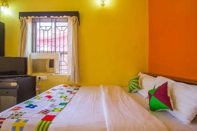 OYO 22853 Home Elegant Studio Benaulim - Oda