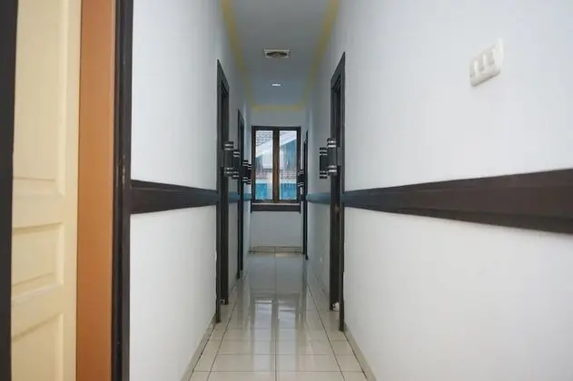 OYO 2291 Hotel Bahagia - Lobi