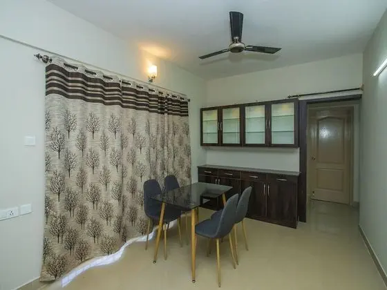 OYO 23070 Ocean View Associates - Yerinde Yemek