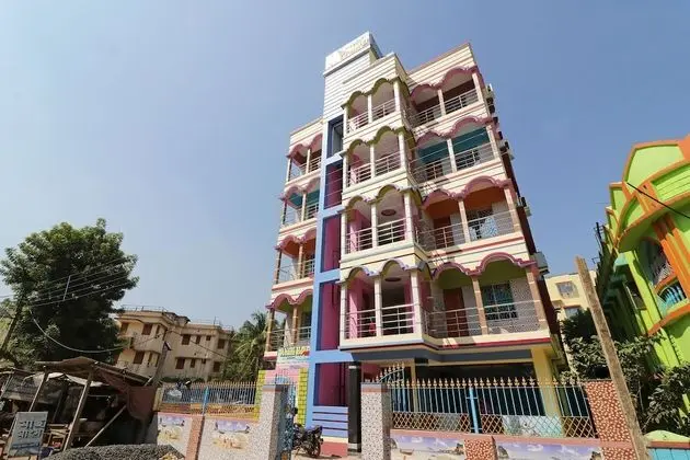 OYO 23151 Hotel Abani