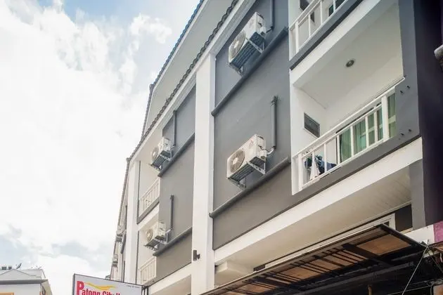 OYO 232 Patong City Hometel - Dış Mekan