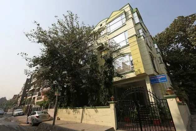 OYO 23224 F-14 Green Park