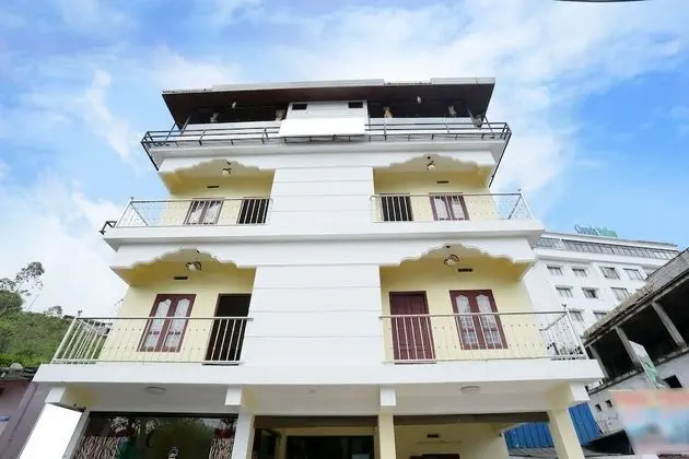 OYO 23226 Pranav 4 Seasons