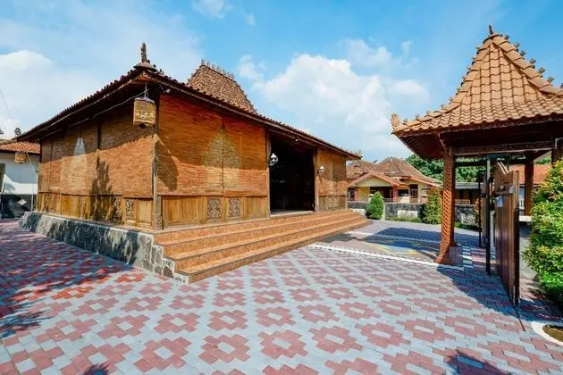 OYO 2327 Pagsis Village